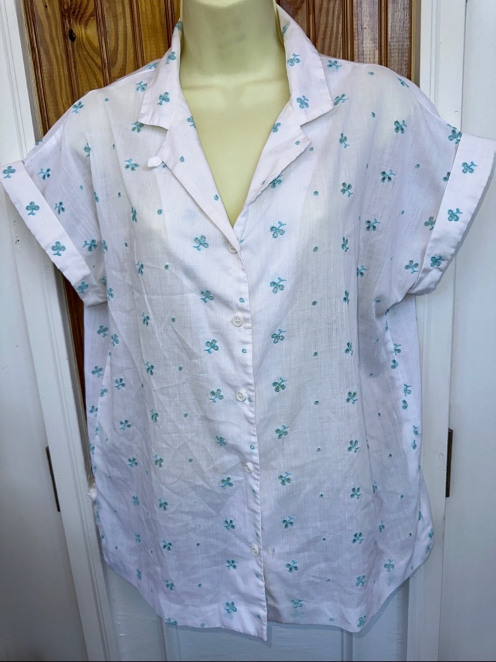 Vintage 70s/80s Center Stage Teal Eyelet Short-Sleeve Button Front Shirt